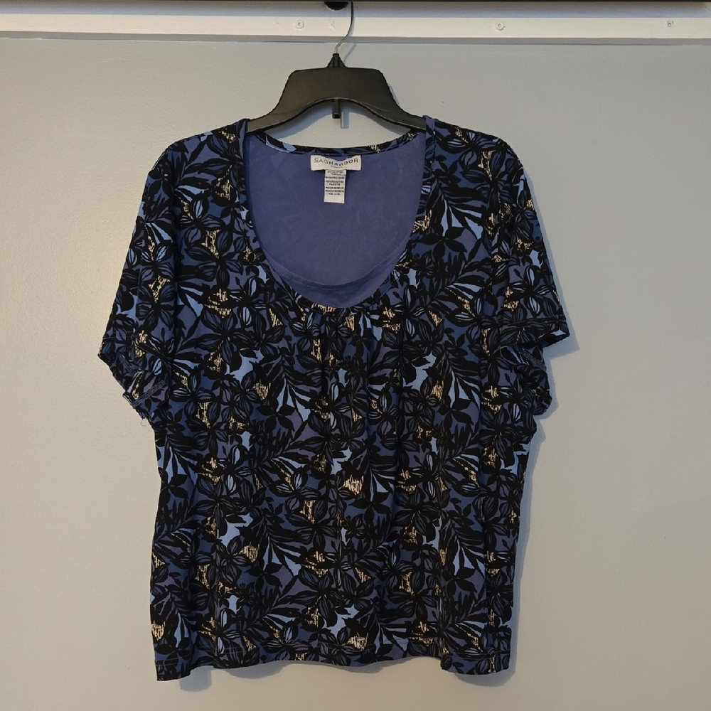 Sag Harbor Blue Graphic Short Sleeve Blouse